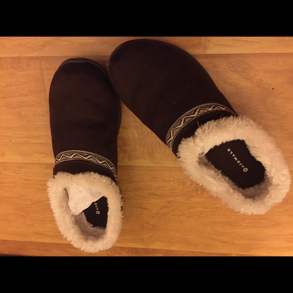 Airwalk birch mocassins